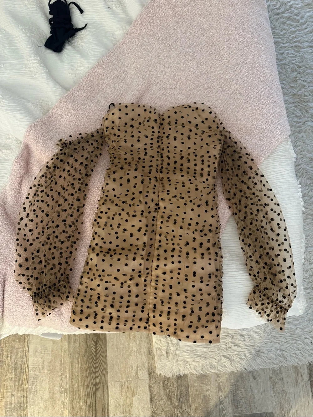 REVOLVE Tan Polka Dot Sheer Puff-Sleeve Tunic - Picture 2 of 7
